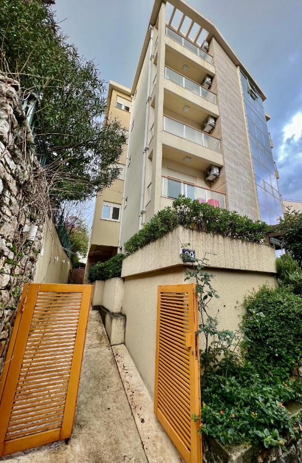 City Centre Getaway Budva Bagian luar foto